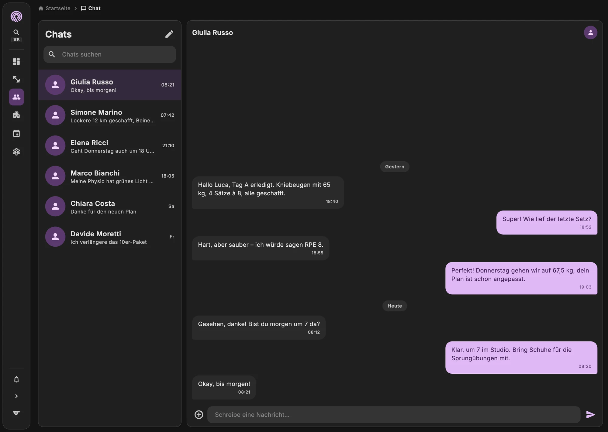 Chat mit einem Kunden mit Nachrichten und Fotos